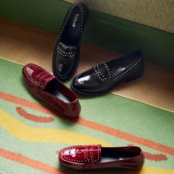 Reqins MOCASSINS HELODIE CUIR VERNIS ET CLOUS ROUGE Online