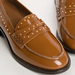 Reqins MOCASSINS JOYA ROCK CUIR VERNIS ET CLOUS CAMEL Discount